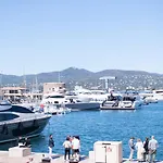 RARE! Appartement, 100m2, Climatisé - Port de Saint-Tropez